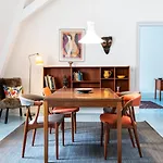 فندق Kanalhuset *