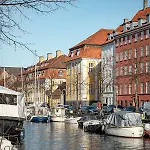 Kanalhuset فندق