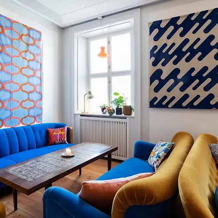 Kanalhuset Szálloda *